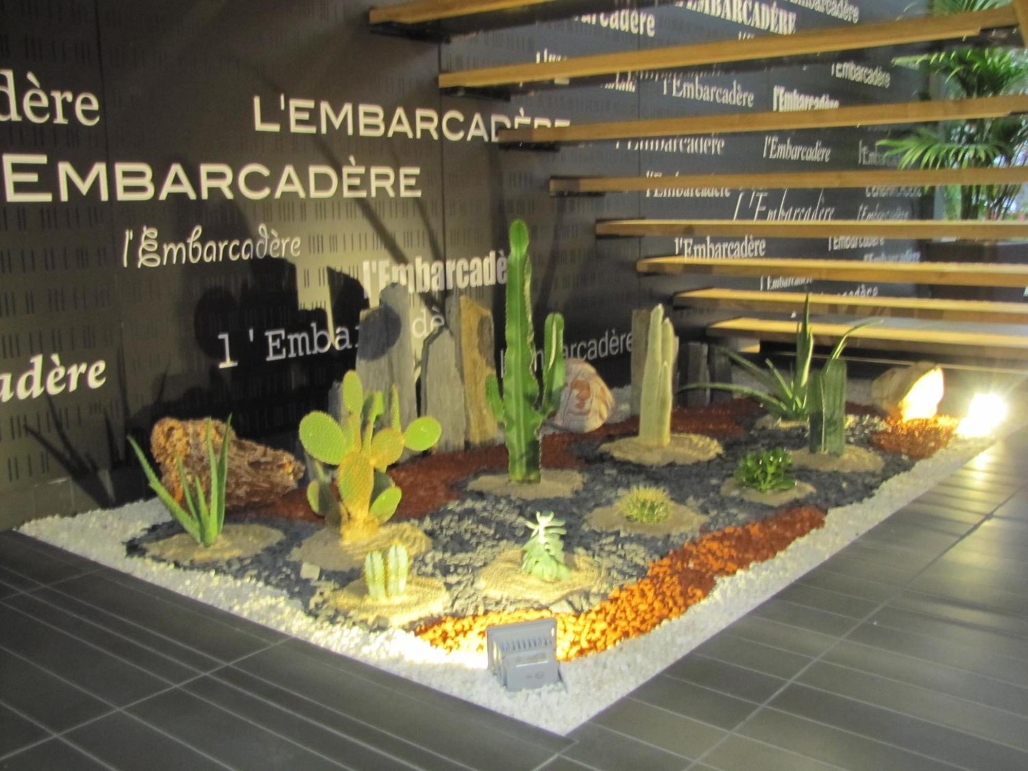 Hotel-Restaurant De L'Embarcadere Nantua Ngoại thất bức ảnh