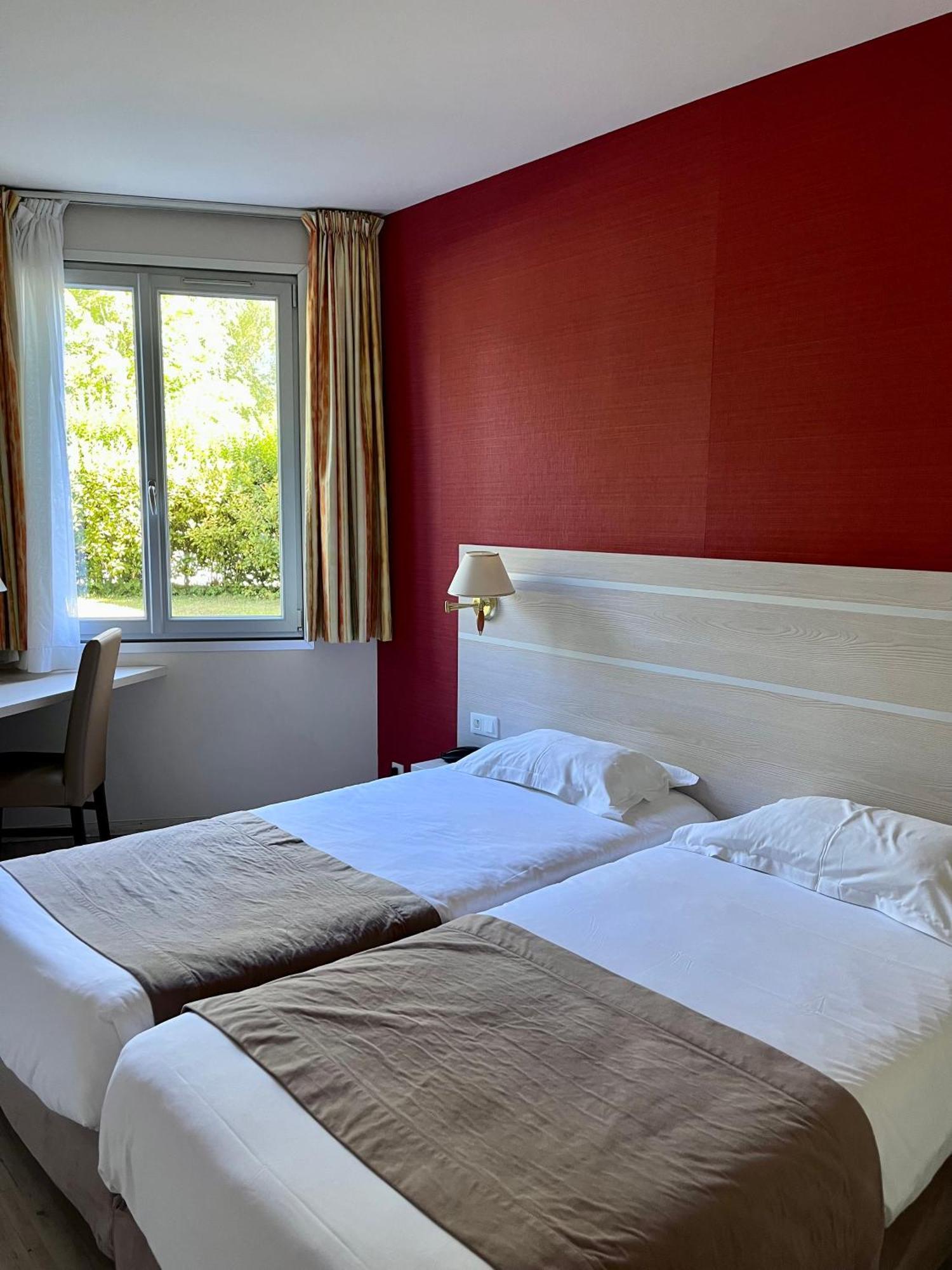 Hotel-Restaurant De L'Embarcadere Nantua Ngoại thất bức ảnh