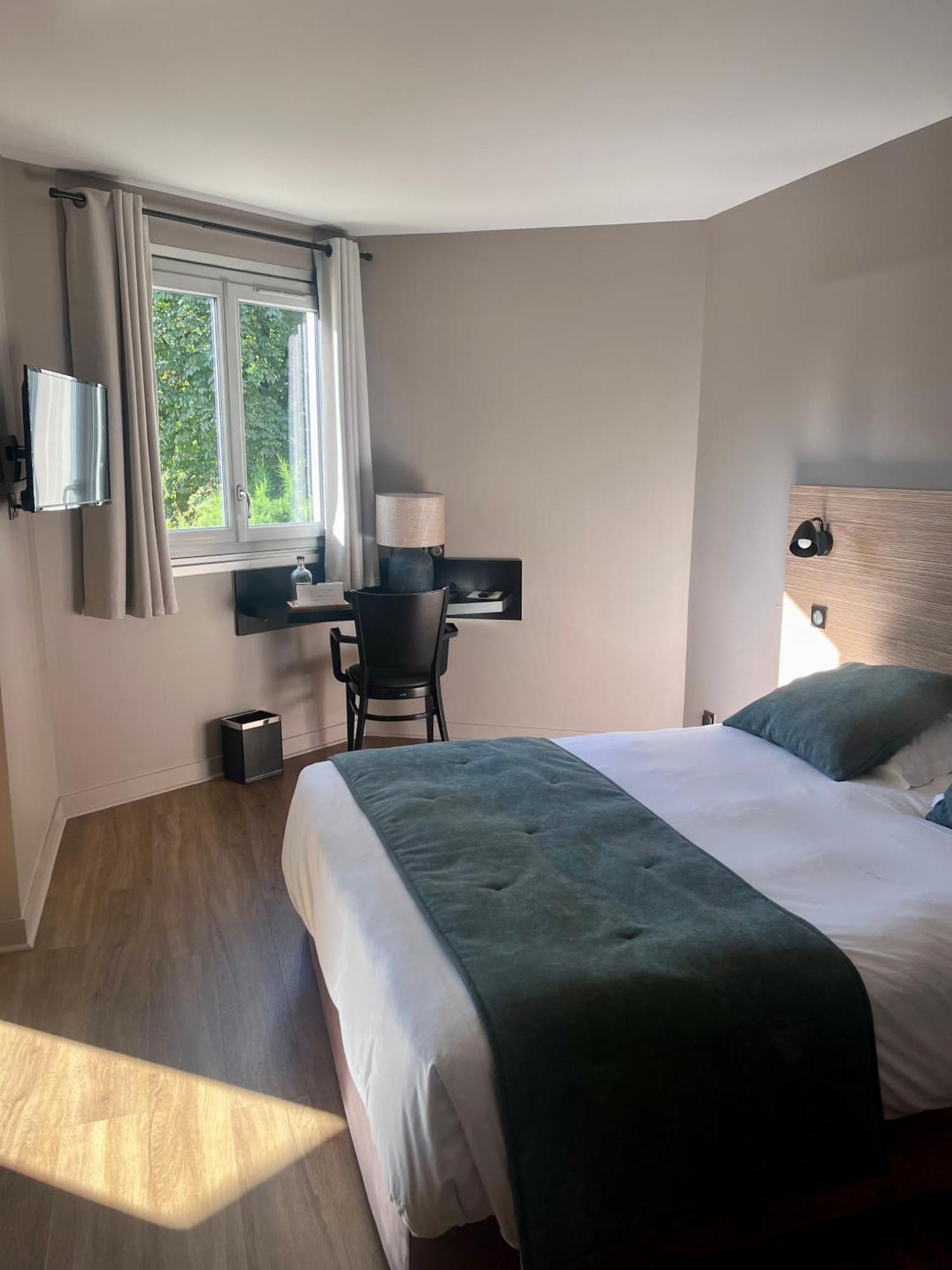 Hotel-Restaurant De L'Embarcadere Nantua Ngoại thất bức ảnh