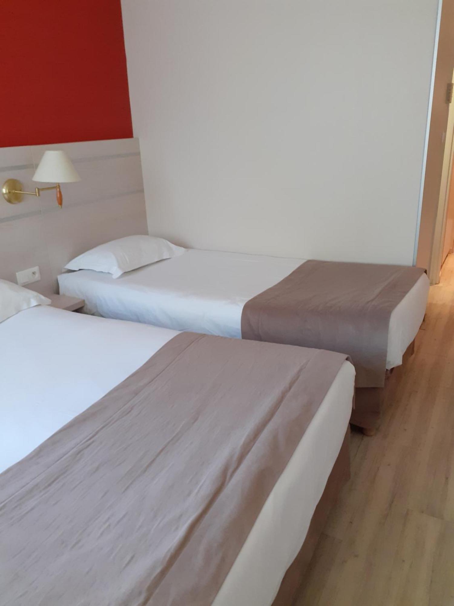 Hotel-Restaurant De L'Embarcadere Nantua Ngoại thất bức ảnh